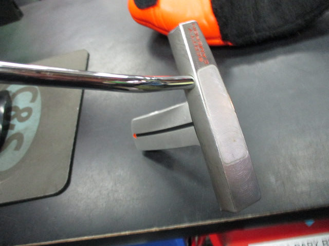 Load image into Gallery viewer, Used Titleist Scotty Cameron Detour 35&quot; RH Putter With Head Cover
