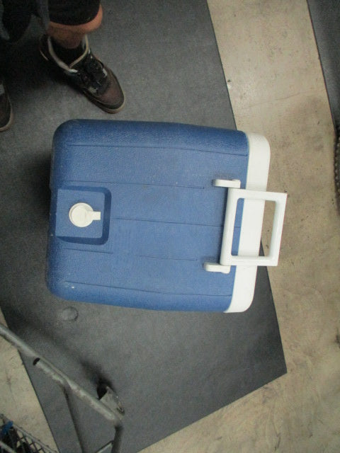 Load image into Gallery viewer, Used Coleman 48 QT Ice Chest
