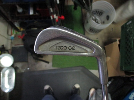 Vintage Wilson 1200 Gear Effect Right Hand 2 Iron