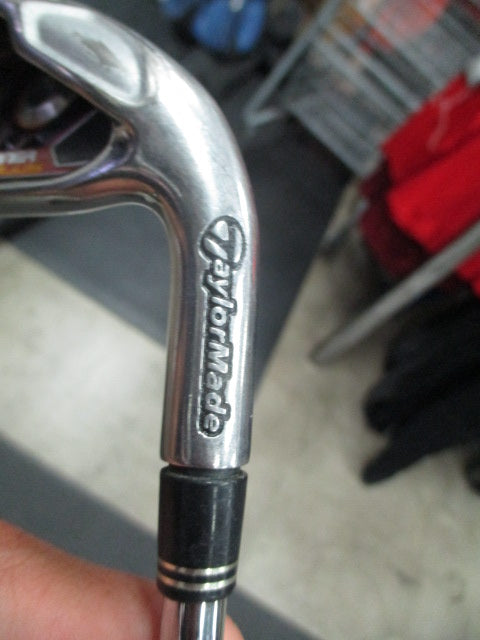Load image into Gallery viewer, Used Taylormade Burner Plus 4 Iron - RH
