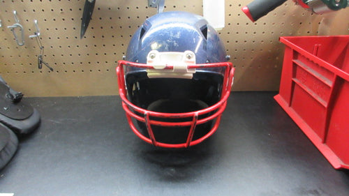 Used Schutt Vengeance Pro Varsity XL W/O Jaw Pads