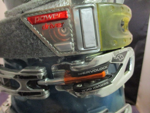 Load image into Gallery viewer, Used Nordica SM10 Olympia Ski Boots Size 23.5
