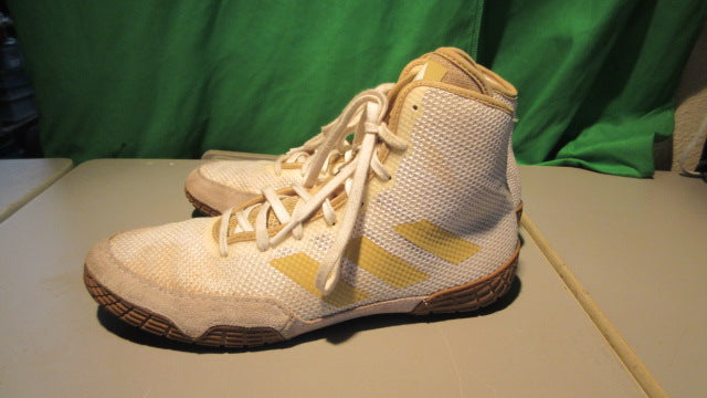 Load image into Gallery viewer, Used Adidas s Adult Size 9 Tech Fall 2.0 Wrestling Shoes
