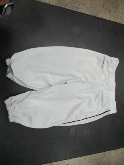 Load image into Gallery viewer, Used Champro Knicker Bottom Adult Medium Baseball Pant
