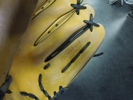 Used Rawlings Heart of the Hide ProBH3-6CT 13" RHT Glove