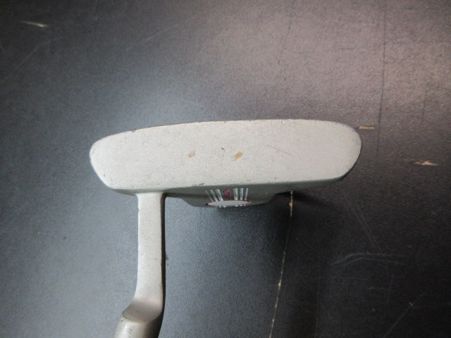 Load image into Gallery viewer, Used Tommy Armour Hot Scot JR Putter - 27"
