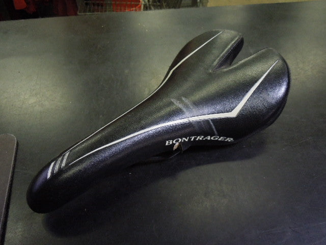 Load image into Gallery viewer, Used with Small Damage Bontrager Race Series Bike Saddle
