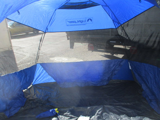 Used Light Speed Sport shelter