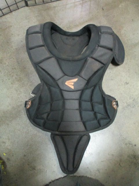 Load image into Gallery viewer, Used Easton Chest Protector in Black Size Youth
