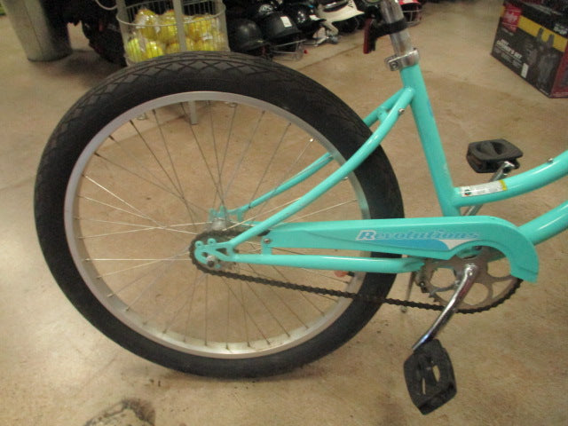 Load image into Gallery viewer, Used Sun Revolution 24" Beach Cruiser
