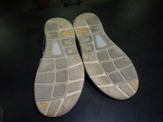 Used KEEN Uneek Sandals Size 9