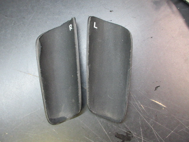 Load image into Gallery viewer, Used Adidas Ghost Lesto Shin Guards - Size Youth
