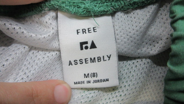 Load image into Gallery viewer, Used Free Assembly Swimsuit - Size Youth Medium

