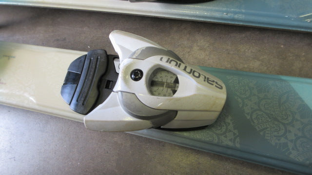 Load image into Gallery viewer, Used K2 Super RX Downhill Skis Size 146cm w/ Salomon Bindings
