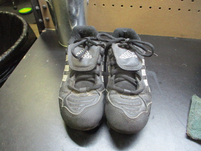 Load image into Gallery viewer, Used Adidas Triple Star 5 Cleats Youth Size 1
