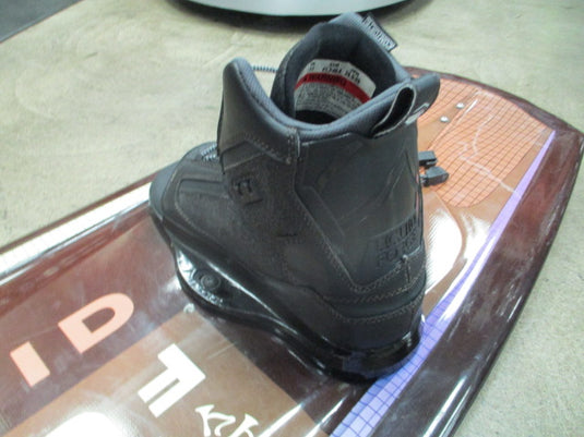 Used Liquid Force Jimmy Redmon 144cm Wakeboard w/ Index Bindings