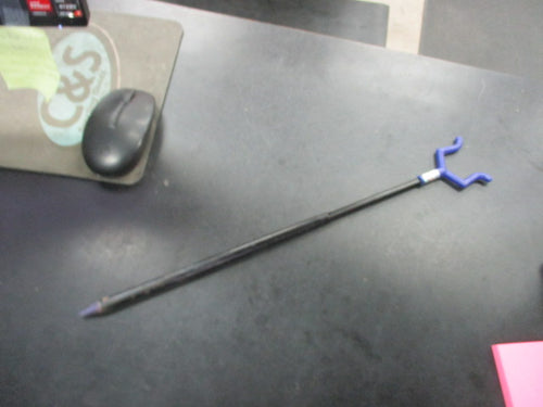 Used Eagle Claw Rod Stand