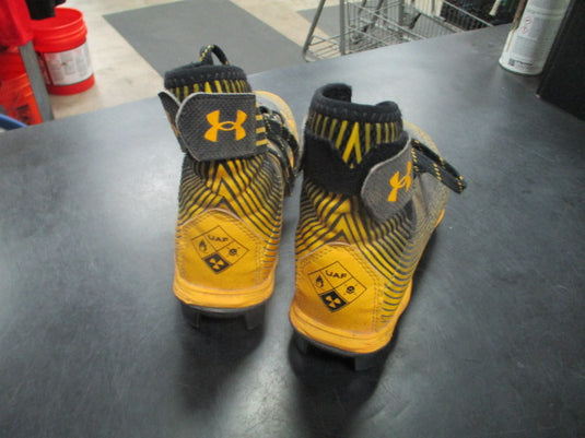 Used Under Armour Highlight Franchise Football Cleats Size 3Y