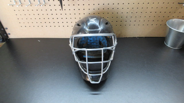 Load image into Gallery viewer, Used Easton Catchers Helmet - 6 1/2 - 7 1/8
