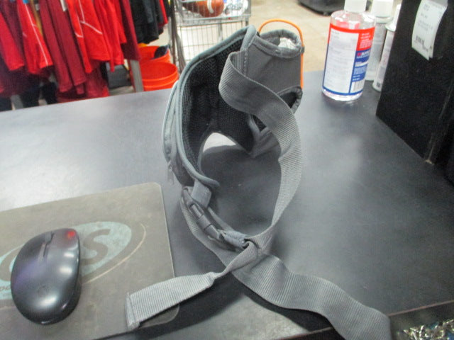 Load image into Gallery viewer, Used Outdoors Products Camping/Hiking Fanny Pack
