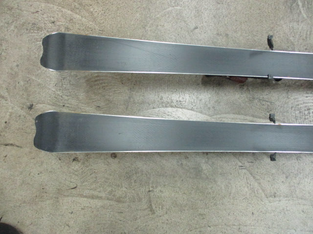 Load image into Gallery viewer, Used Salomon SIAM M 70 161cm Downhill Skis w/ Salomon Licht Bindings

