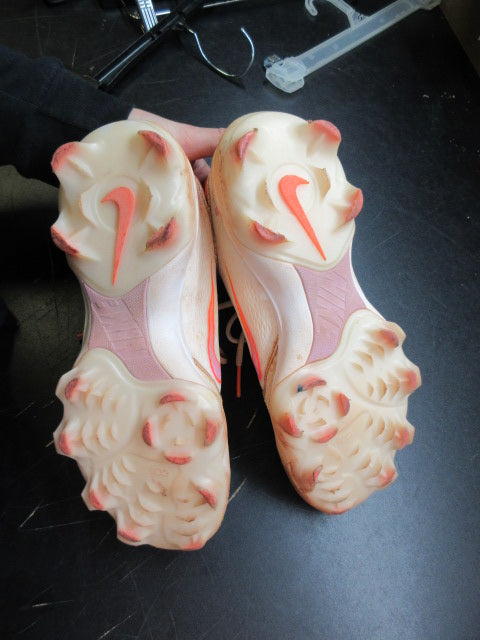 Load image into Gallery viewer, Used Nike Women's Hyperdiamond 4 Pro MCS Softball Cleats - Size 9

