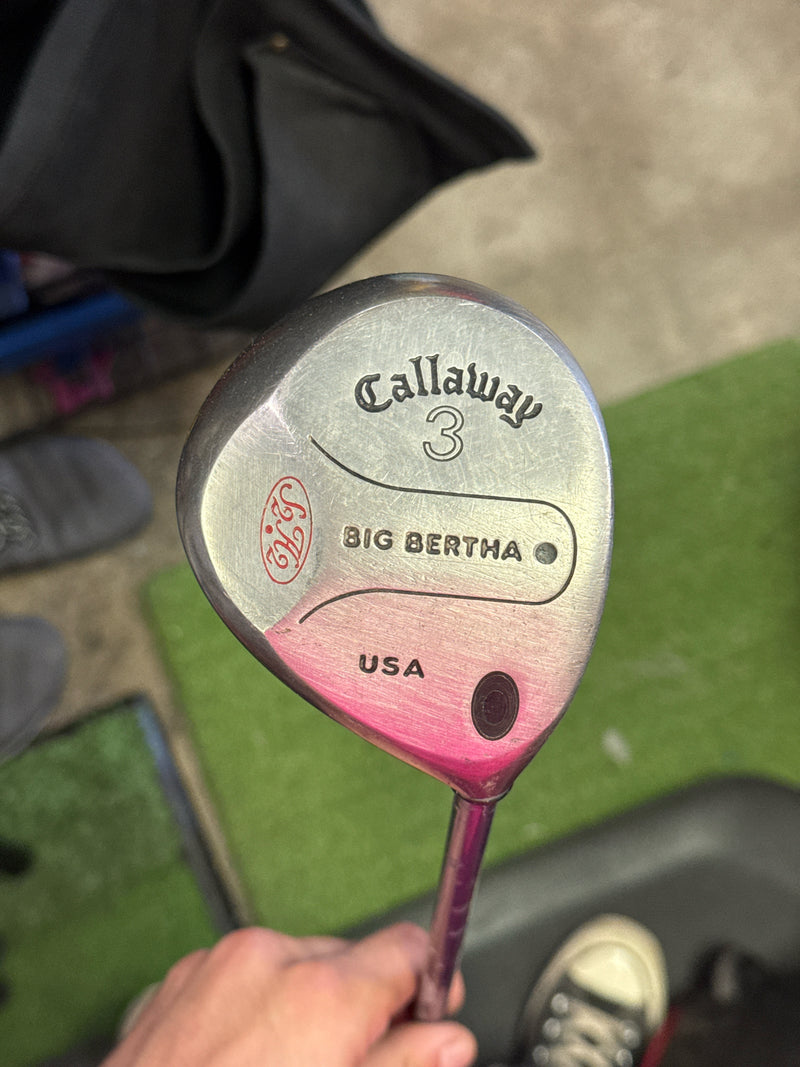 Load image into Gallery viewer, Used Callaway Big Bertha S2H2 Right Hand 3 Wood
