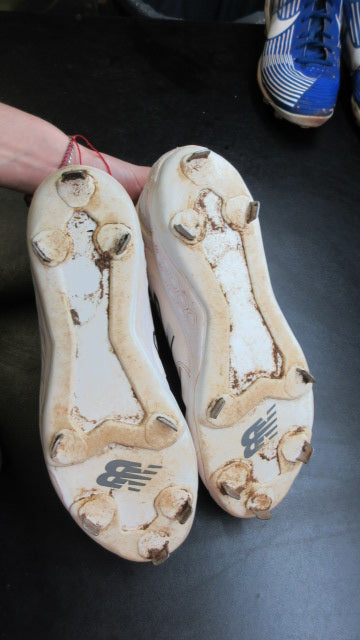 Load image into Gallery viewer, Used New Balance Fresh Foam X 3000 v6 Metal Baseball Cleats - Size 10.5
