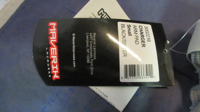 Load image into Gallery viewer, Maverik Charger Arm Pads Youth Size Small - Like New
