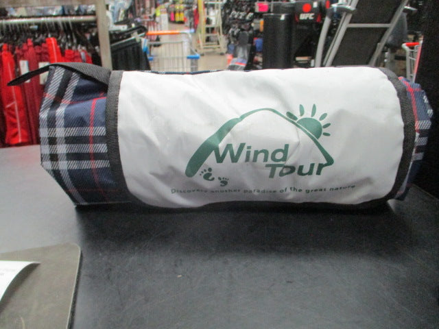 Load image into Gallery viewer, Used Wild Tour Picnic Camping Foldable Blanket
