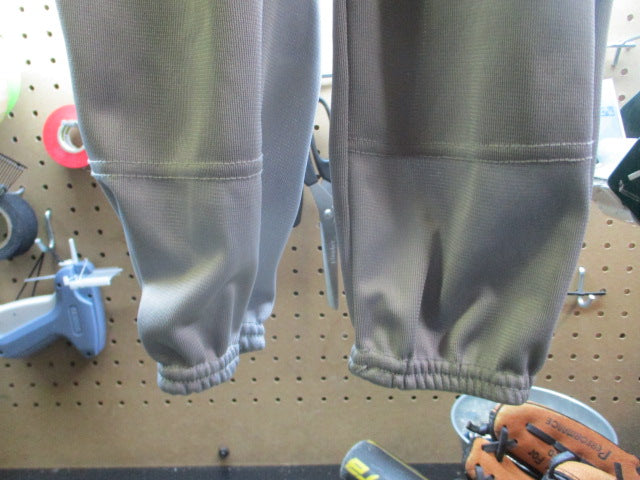 Load image into Gallery viewer, Used Wilson Elastic Bottom Baseball Pants - Size Youth Small
