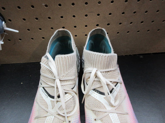 Used Puma Future 7 Ultimate Soccer Cleats - Size 9.5