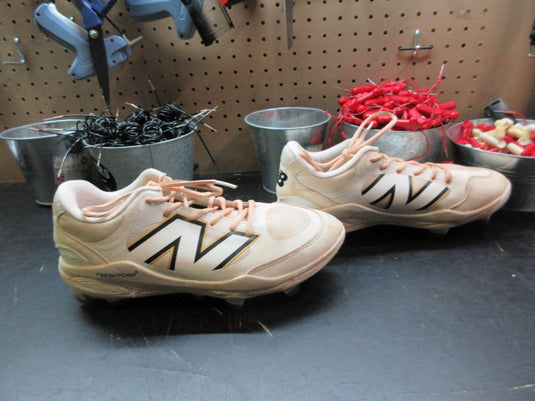 Used New Balance Fresh Foam 3000v7 Molded Baseball Cleats - Size 10