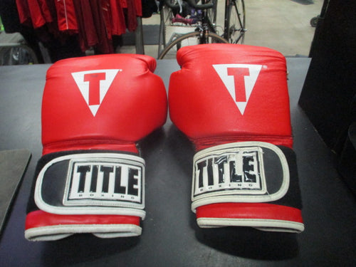 Used Title Boxing Gloves Size Large (Has Wear)