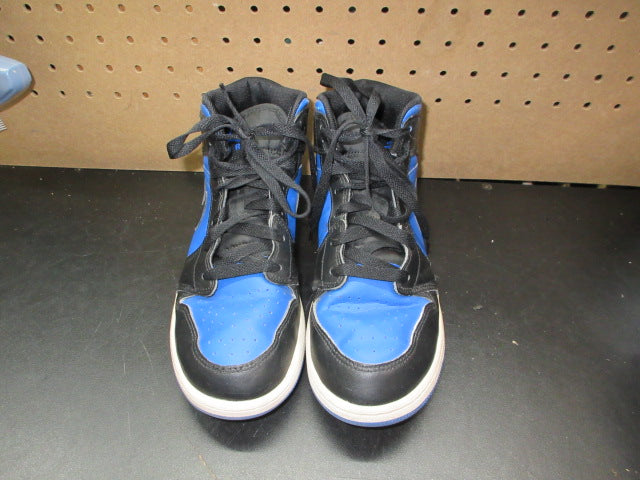 Load image into Gallery viewer, Used Nike Air Jordan 1 Retro Royal Sneakers - Size Youth 6
