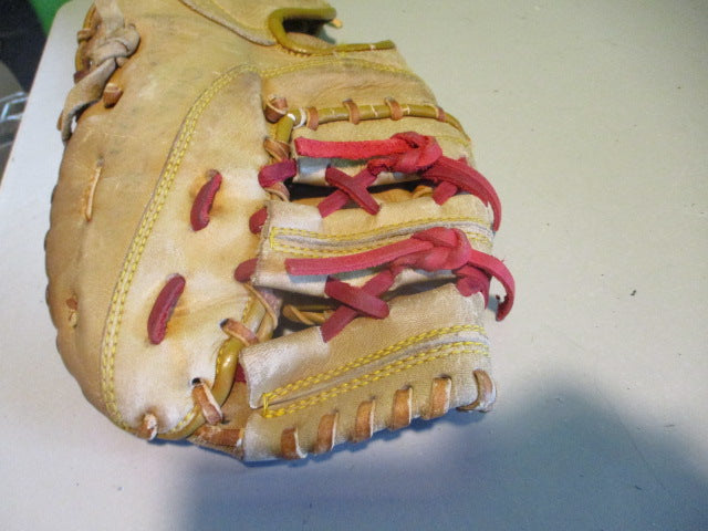 Load image into Gallery viewer, Used Rawlings FJ42 Size 11" GLove - RHT
