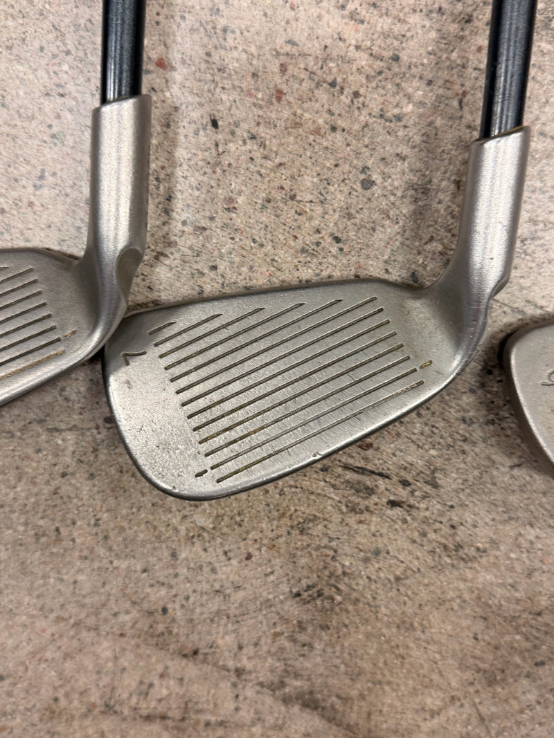 Load image into Gallery viewer, Used Ping i3 Black Dot Iron Set 3-Wedge
