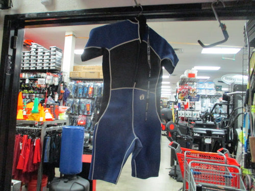 Used Hang Ten 32MM Shorty Wetsuit Size XL (Has Hole)