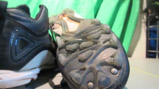 Load image into Gallery viewer, Used Rawlings Curve Mid Youth 2.5 Cleats - Some Worn
