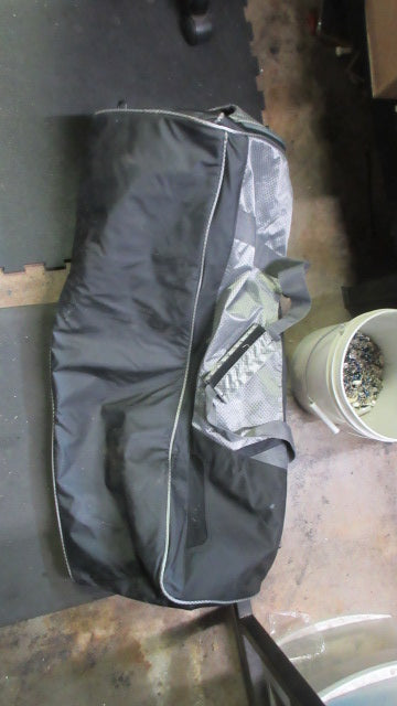 Load image into Gallery viewer, Used STX Challenger 36&quot; Equipment Bag - small stain in bag

