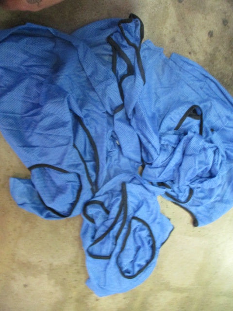 Load image into Gallery viewer, Used Youth Soccer Blue Practice Jersey -Set Of 8
