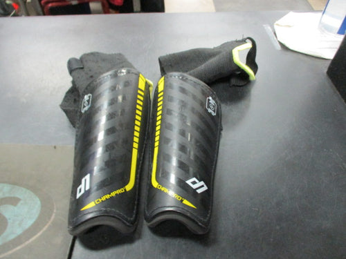 Used Champro LP Size 4'0 - 5'0 Soccer Shin Guards