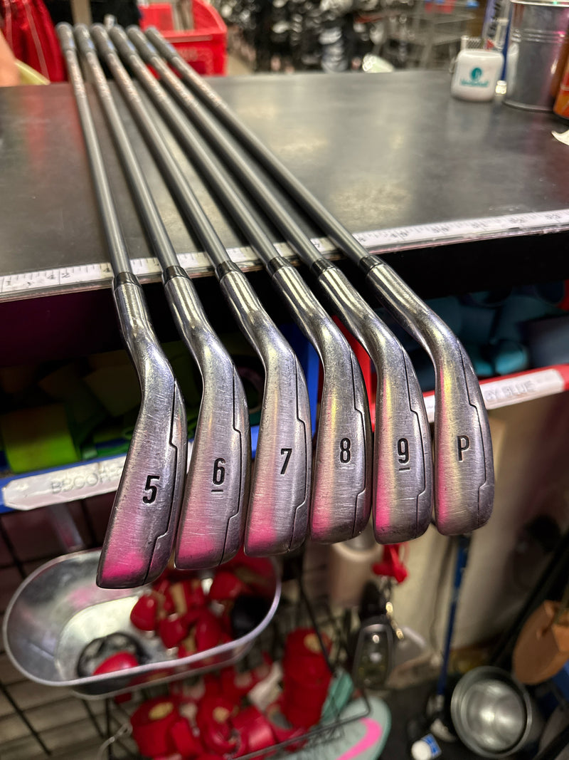 Load image into Gallery viewer, Used Callaway Mavrik MAX Right Hand 6 pc Iron Set 5-9i and Pw
