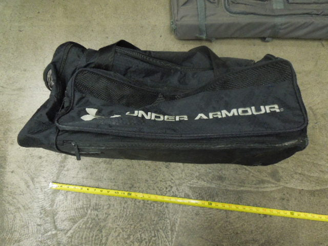 Load image into Gallery viewer, Used Under Armour Equipment Duffle with Fold Out Mat
