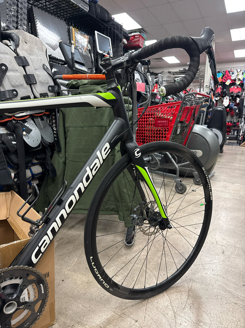 Load image into Gallery viewer, Used Cannondale Synapse Carbon 2 Edurance Road Bike
