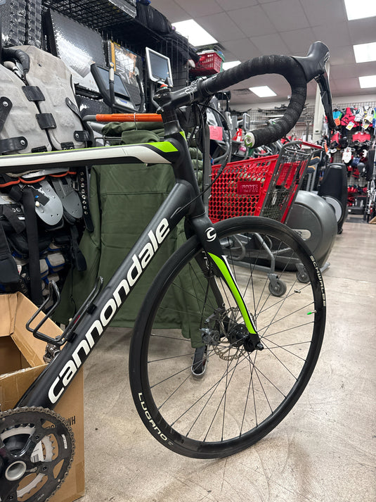 Used Cannondale Synapse Carbon 2 Edurance Road Bike