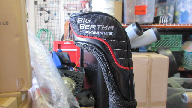 Load image into Gallery viewer, Used Callaway Big Bertha V Series 3 Wood w/ Head Cover - RH
