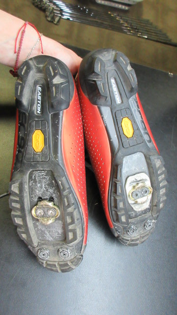 Load image into Gallery viewer, Used Giro Easton EC90 Mens Cycling Shoes - Size 9
