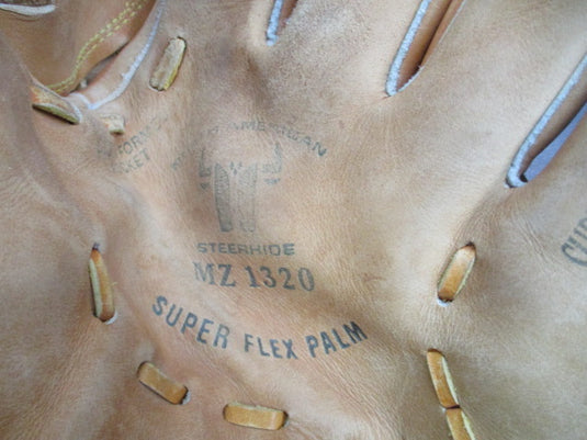 Used Mizuno North American MZ 1320 13" Softball Glove - RHT