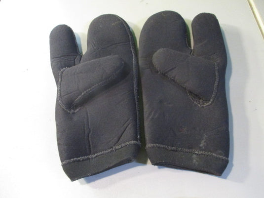 Used Cold Water Neoprene Gloves Size Large